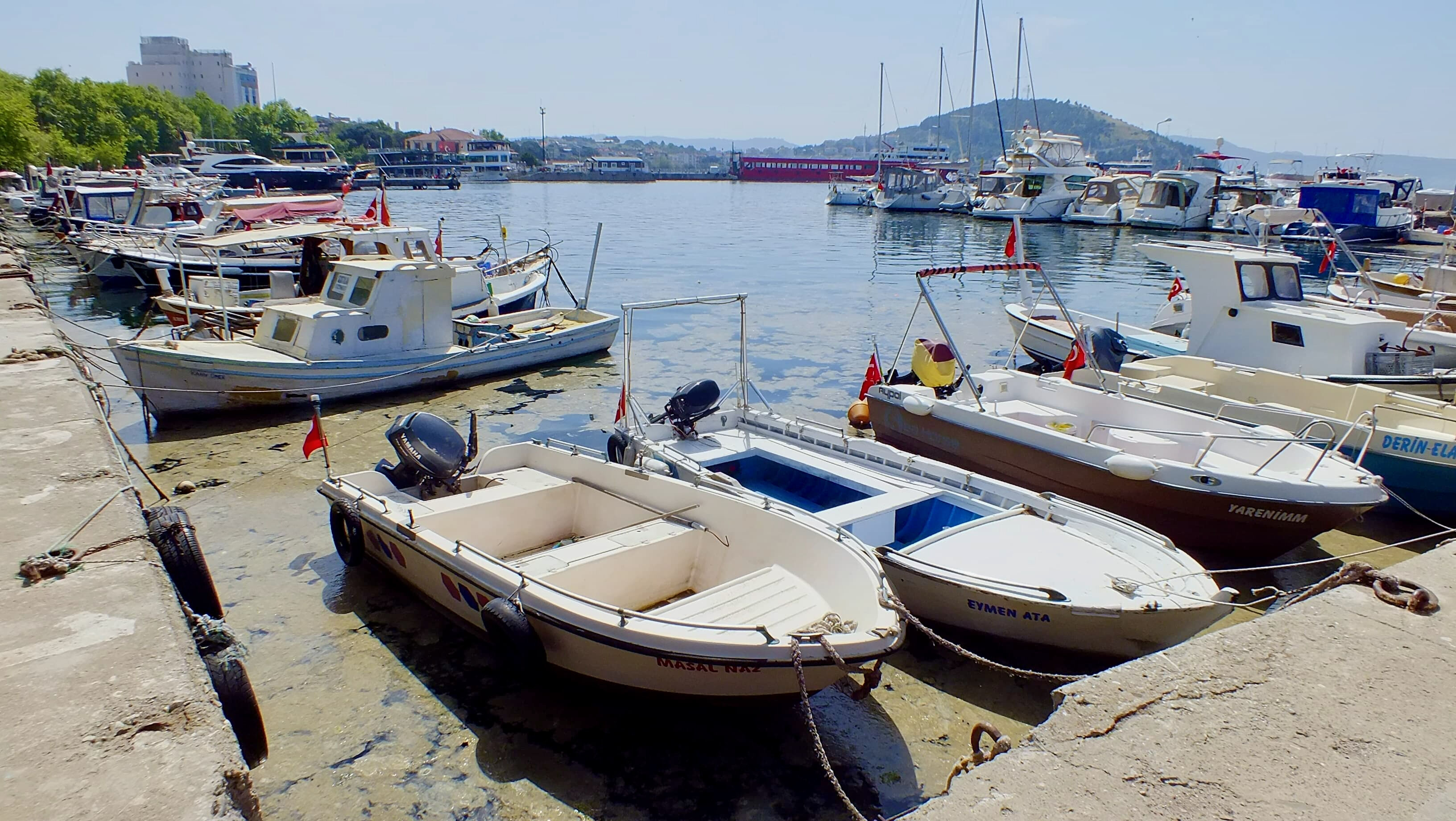 Kabus geri döndü! Bandırma ve Erdek Körfezi'nde müsilaj Kabus geri döndü! Bandırma ve Erdek Körfezi'nde müsilaj - 1. Resim