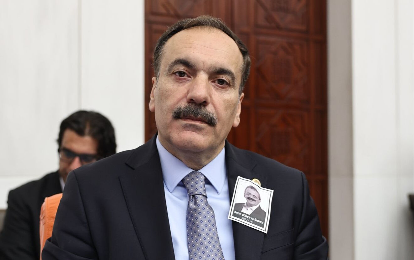Kanun teklifi Meclis'e sunuldu! Bir meslek grubuna daha yeşil pasaport verilebilir Mustafa Bilici