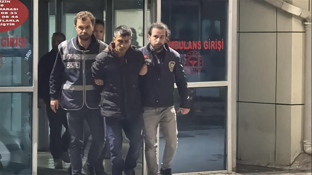 Milli sporcu  Melisa Şimşek ve ağabeyi Umutcan Şimşek'in katil zanlısı hastaneye getirildi - 2. Resim