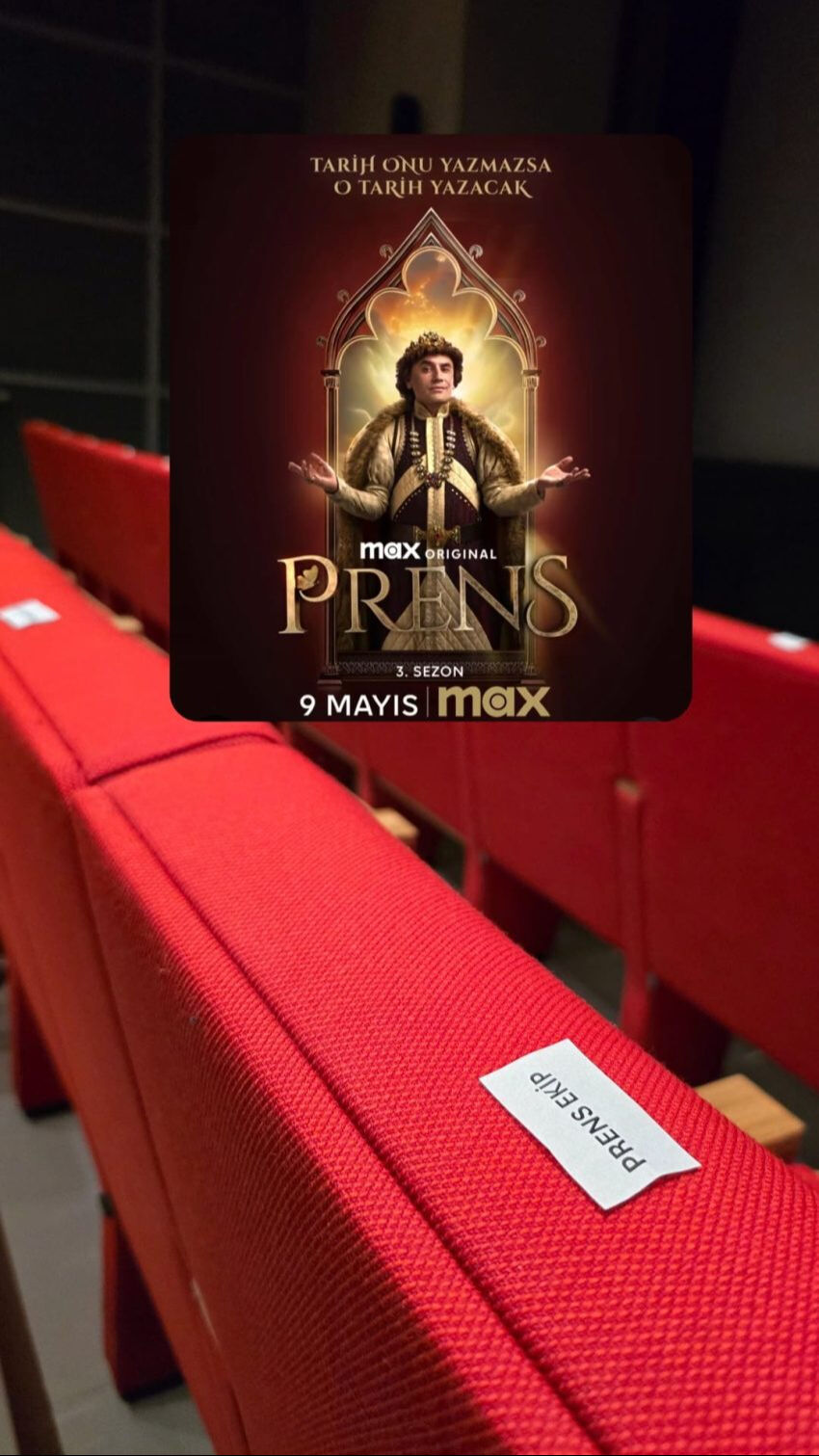 Prens dizisinde kriz çıktı! Kimse galaya katılmadı: Sebebi ise sonradan ortaya çıktı Prens dizisinde kriz çıktı! Kimse galaya katılmadı: Sebebi ise sonradan ortaya çıktı - 2. Resim