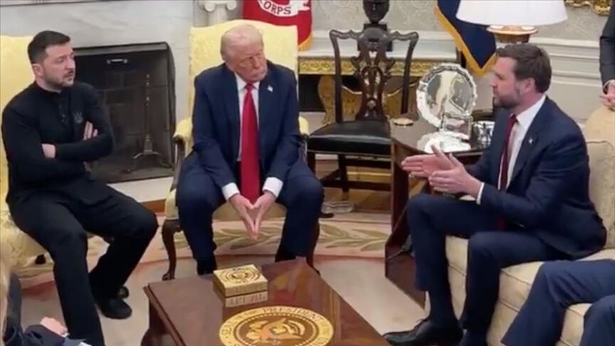 Trump duyurdu: Ukrayna ile anlaşma tamamlandı! Zelenskiy ile görüşecek Trump duyurdu: Ukrayna ile anlaşma tamamlandı! Zelenskiy ile görüşecek - 1. Resim