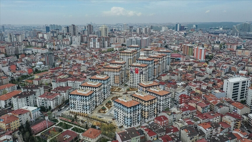 'Yarısı Bizden'le deprem korkusunu yendiler: Herkes sokakta yatarken biz evdeydik - 2. Resim