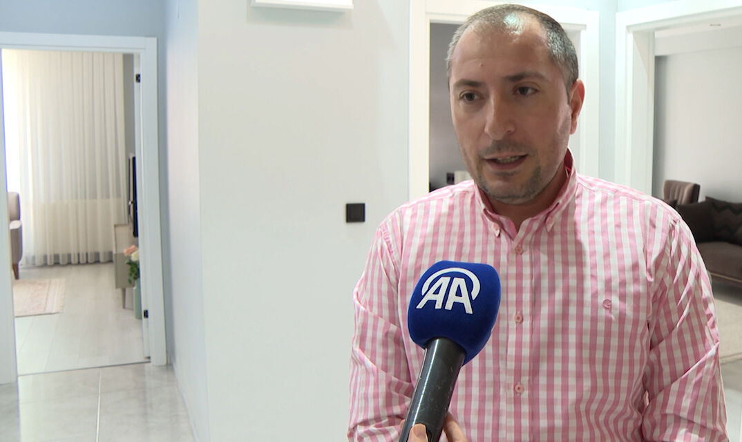 'Yarısı Bizden'le deprem korkusunu yendiler: Herkes sokakta yatarken biz evdeydik - 2. Resim