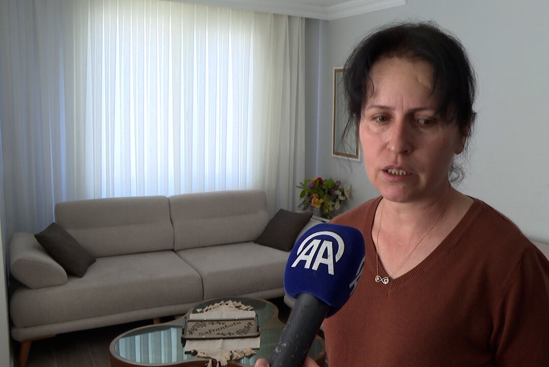 'Yarısı Bizden'le deprem korkusunu yendiler: Herkes sokakta yatarken biz evdeydik - 1. Resim