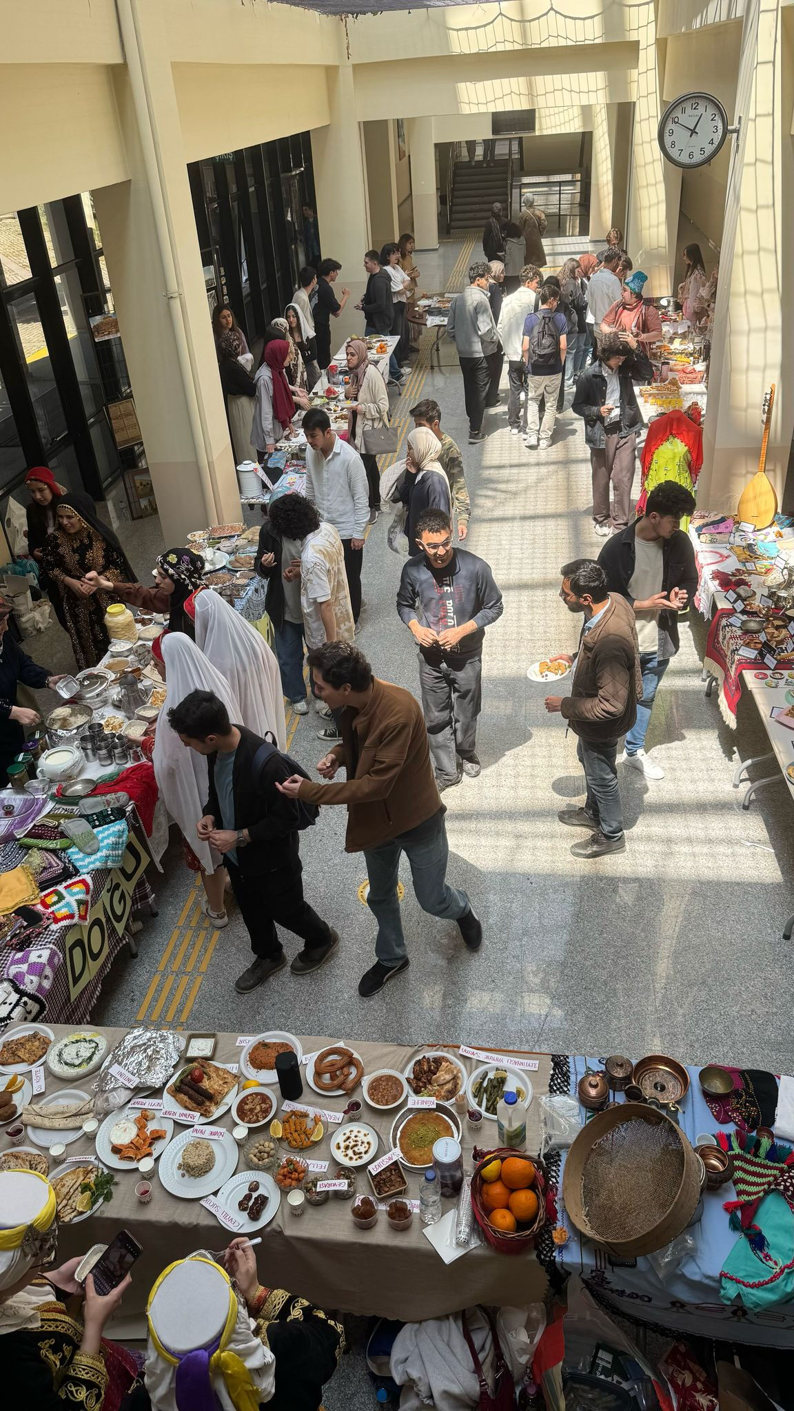 Yıldız'da Türk Gençliği Şöleni! Kültürel mirasa öğrencilerden yoğun ilgi Yıldız'da Türk Gençliği Şöleni! Kültürel mirasa öğrencilerden yoğun ilgi - 2. Resim