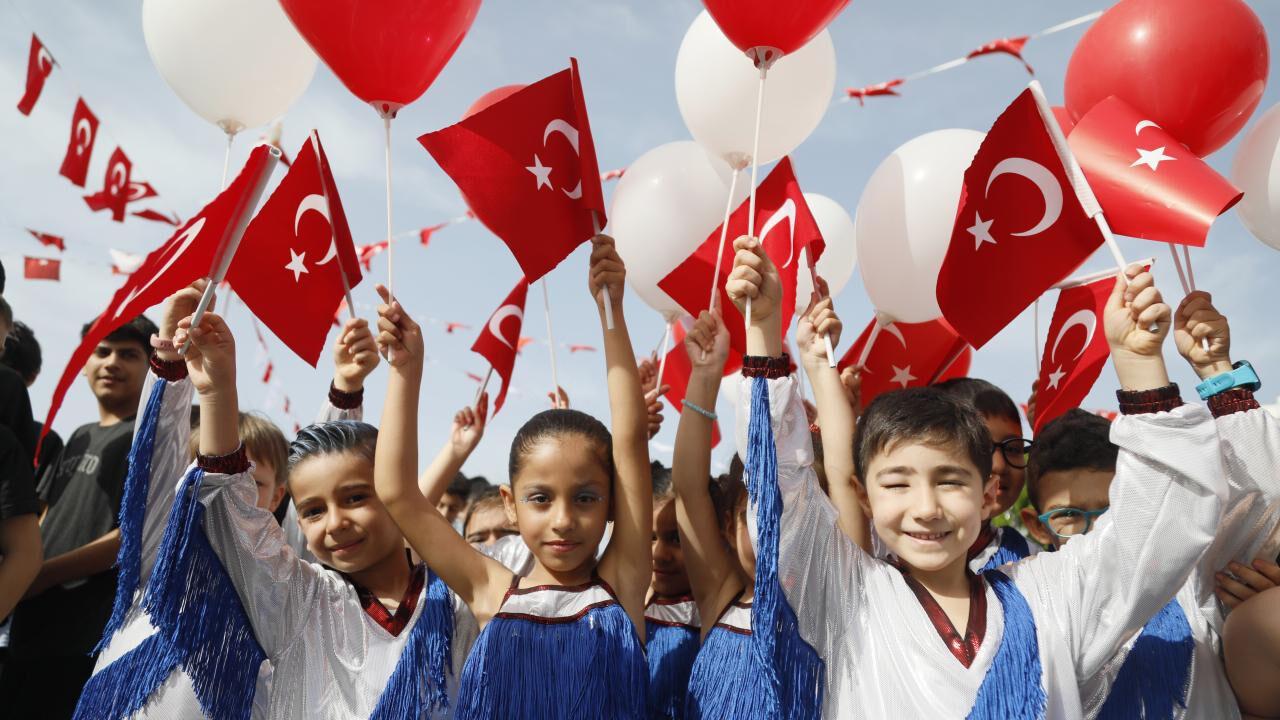 19 Mayıs resmi tatil mi, 19 Mayıs okullar tatil mi olacak? 2025 Resmi Tatil Takvimi - 2. Resim