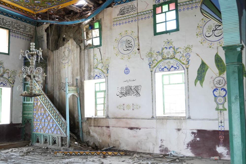 Ahşap işçiliğiyle göz dolduran cami yıkılma tehlikesinde! Cemaat yardım istedi Ahşap işçiliğiyle göz dolduran cami yıkılma tehlikesinde! Cemaat yardım istedi - 3. Resim
