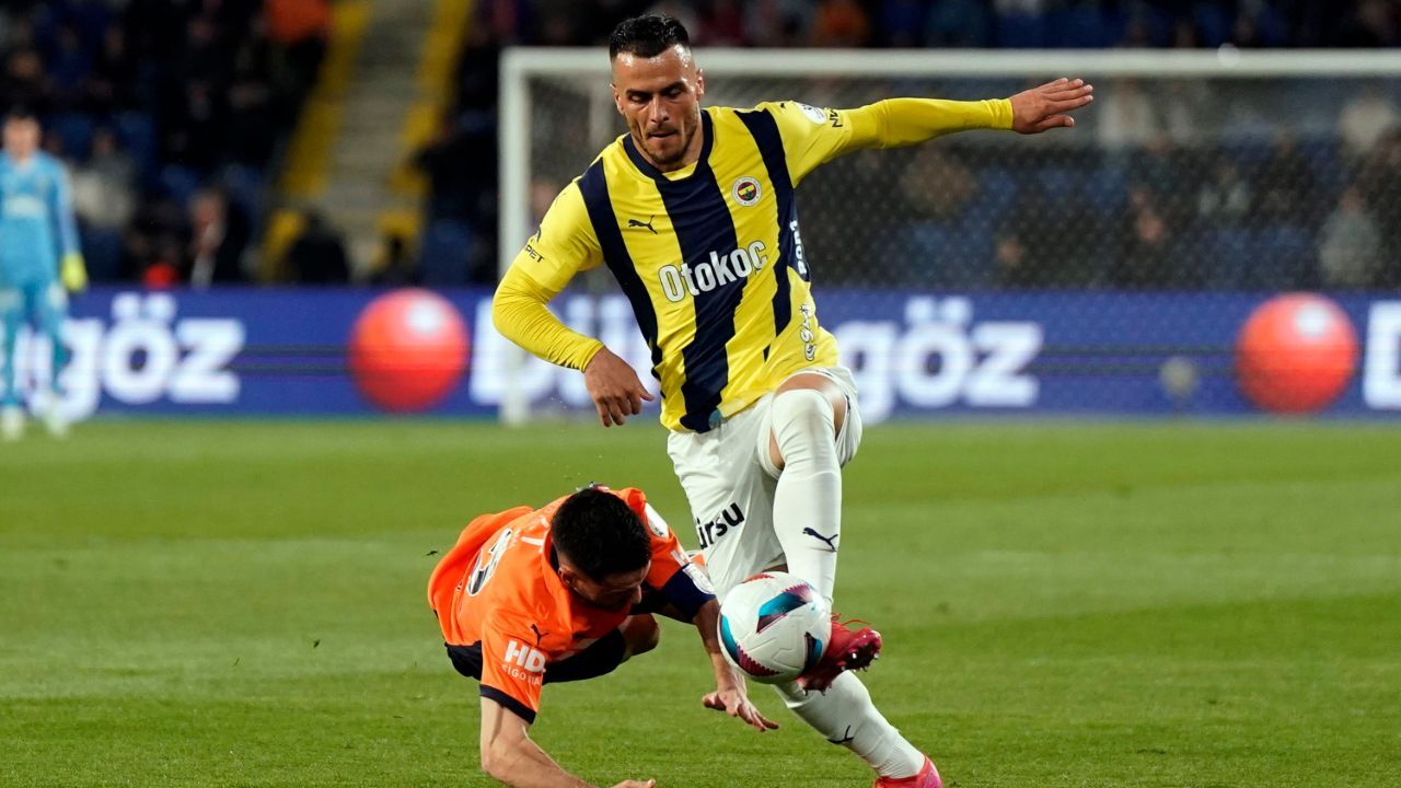 Fenerbahçe'den Galatasaray'ın şampiyonluk kutlamalarına erteleme! Fenerbahçe'den Galatasaray'ın şampiyonluk kutlamalarına erteleme!