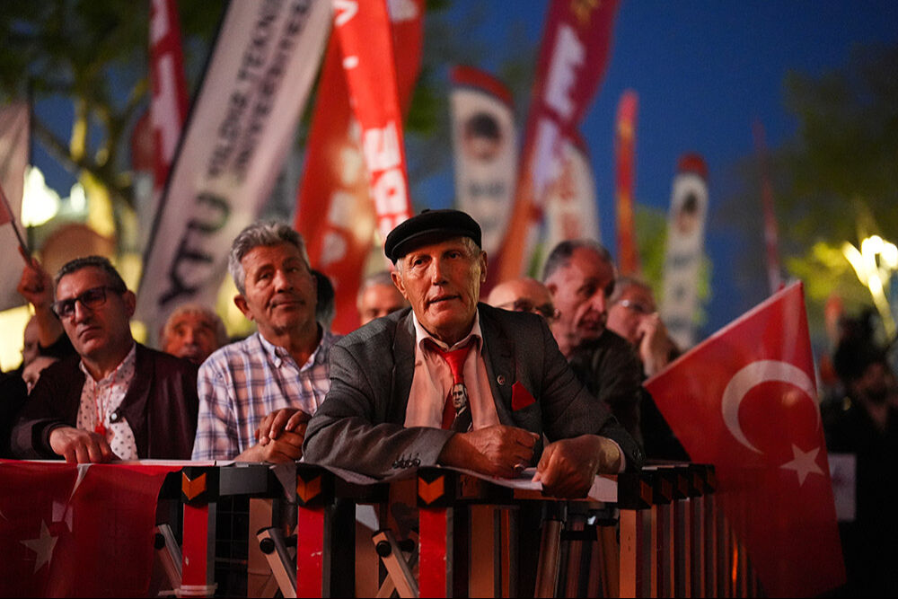 CHP kendi yaptı AK Parti'yi suçladı! 'Karanlık siyaset' CHP kendi yaptı AK Parti'yi suçladı! 'Karanlık siyaset' - 2. Resim