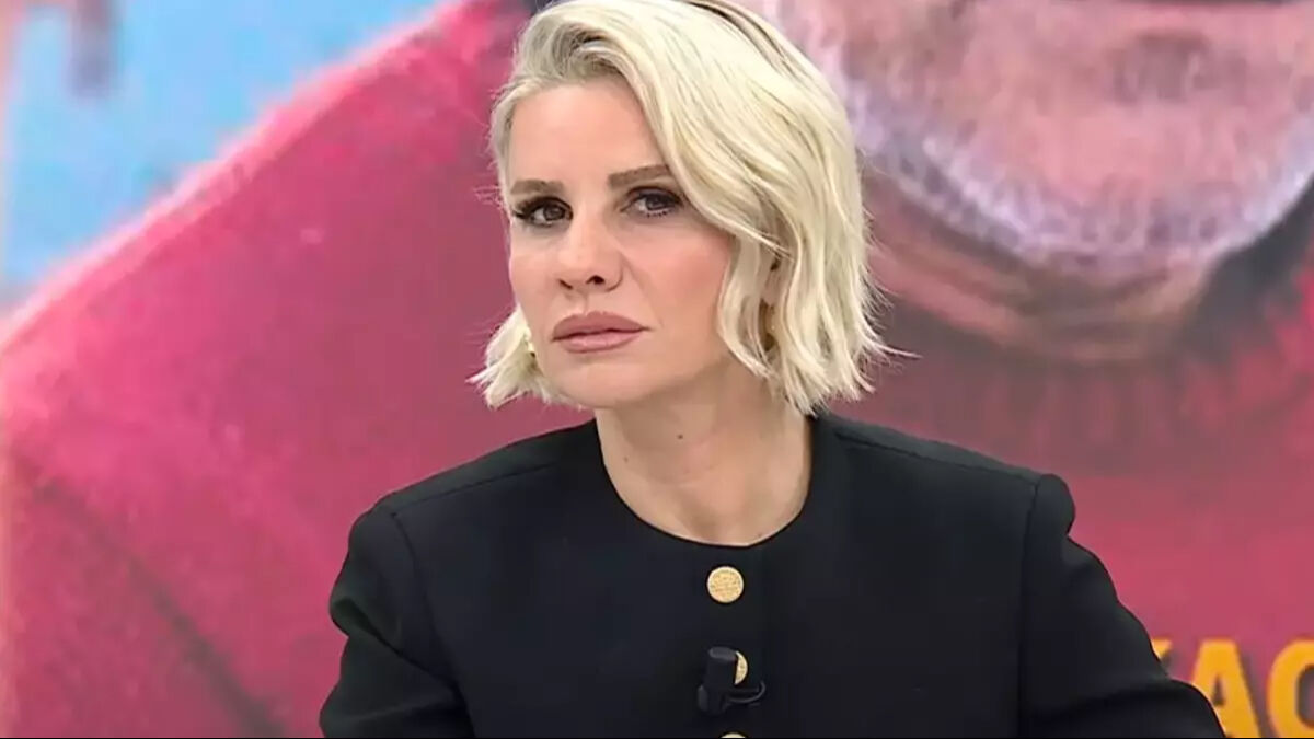 Esra Erol'dan bomba itiraf!  Esra Erol'dan bomba itiraf!