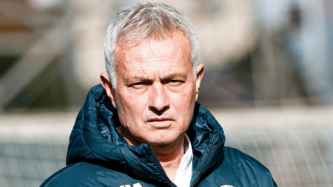 Fenerbahçe Başakşehir sınavında! Bir teselli ver Fenerbahçe Başakşehir sınavında! Bir teselli ver - 1. Resim