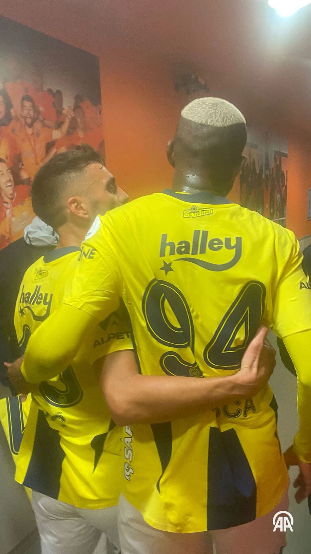 Fenerbahçe'de olay! Tadic ve Talisca saha ortasında birbirine girdi Fenerbahçe'de olay! Tadic ve Talisca saha ortasında birbirine girdi - 3. Resim