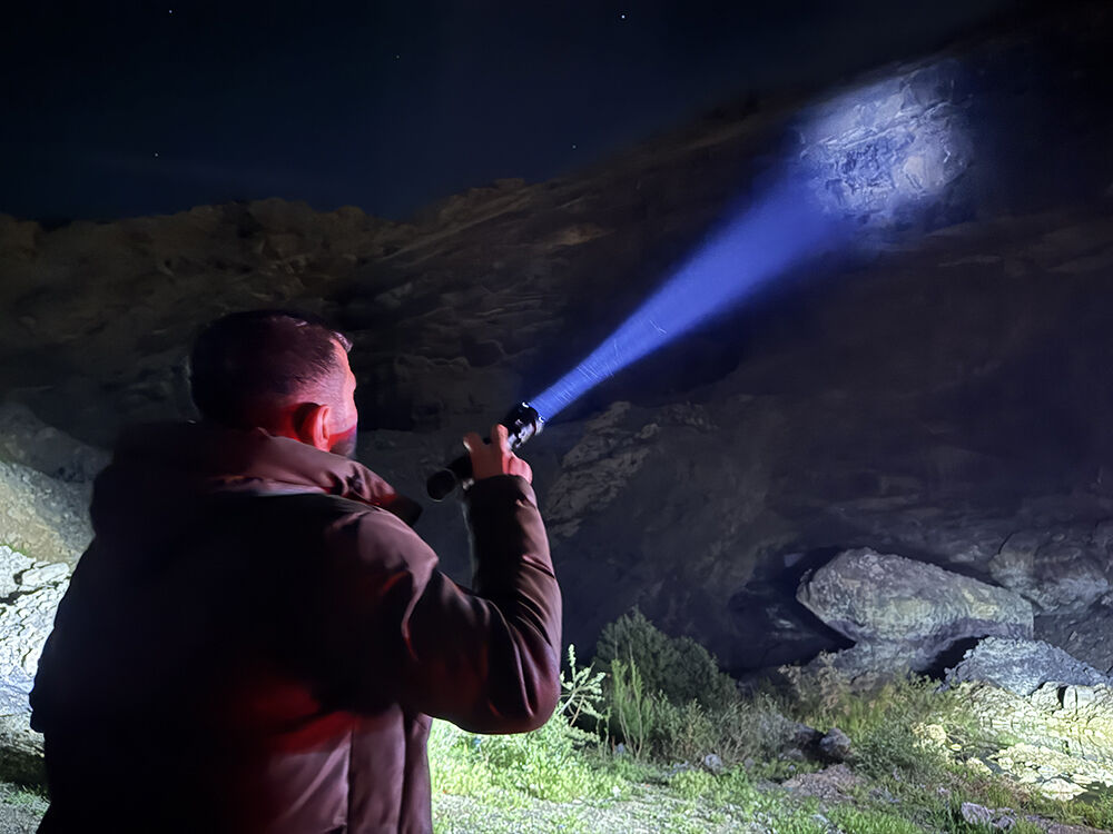 Hakkari'de pancar toplamak için evden çıkan 74 yaşındaki Mehmet Kurt kayboldu Hakkari'de pancar toplamak için evden çıkan 74 yaşındaki Mehmet Kurt kayboldu - 1. Resim