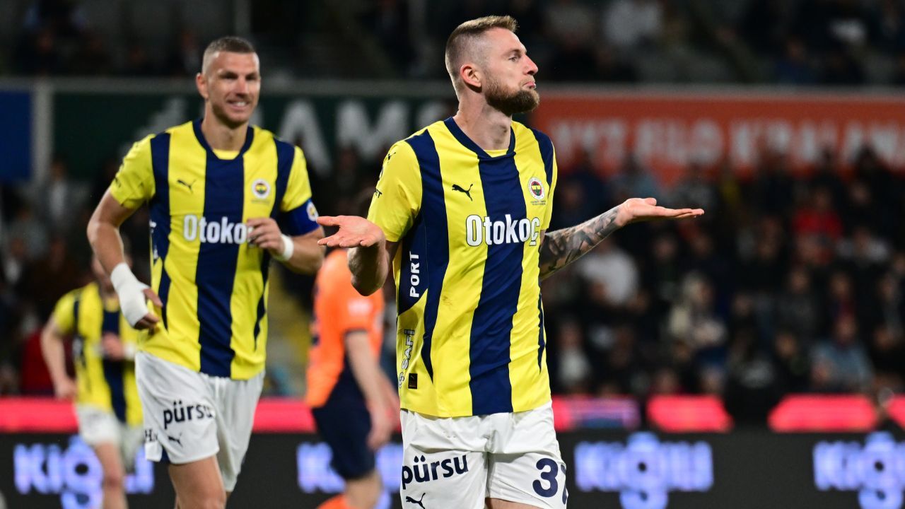 Milan Skriniar'dan Mert Hakan'a mesaj: "Galibiyet senin için" Milan Skriniar'dan Mert Hakan'a mesaj: "Galibiyet senin için"