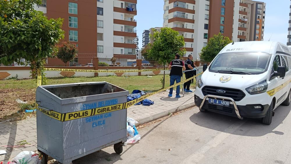 Adana'da korkunç olay! Çöp konteynerinden kafatası çıktı - 2. Resim