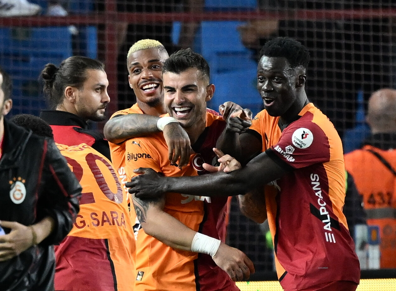 Ali Naci Küçük yazdı:  Şampiyonluk ateşi Ali Naci Küçük yazdı:  Şampiyonluk ateşi - 1. Resim