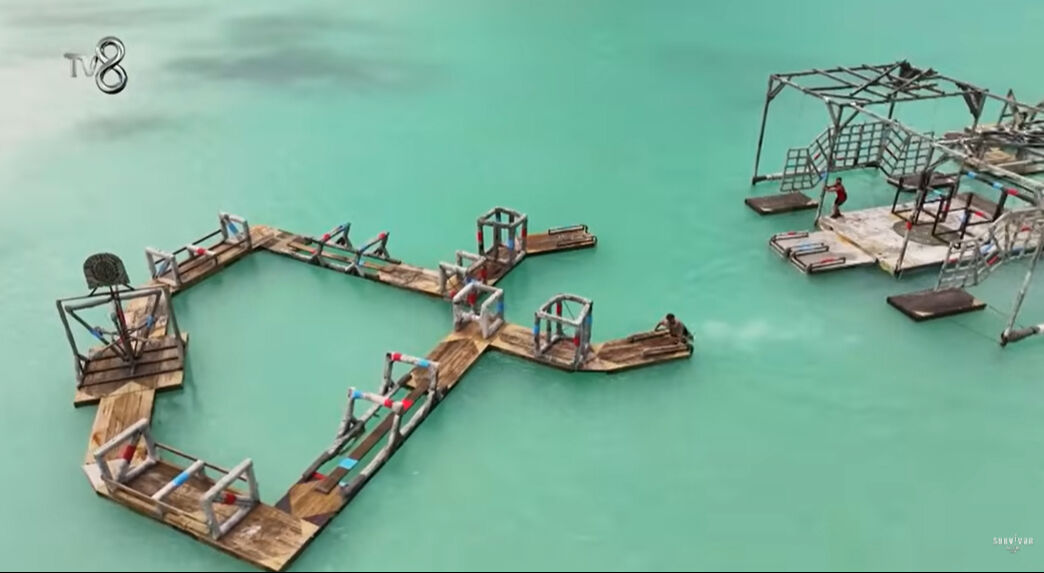 Survivor'da dokunulmazlığı kim kazandı? 9 Mayıs Survivor 2025'te 2. ve 3. eleme adayı belli oldu Survivor'da dokunulmazlığı kim kazandı? 9 Mayıs Survivor 2025'te 2. ve 3. eleme adayı belli oldu - 1. Resim