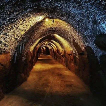 Antalya'daki lüks otellerden gerdanlığa ihanet! Falezlerin altında