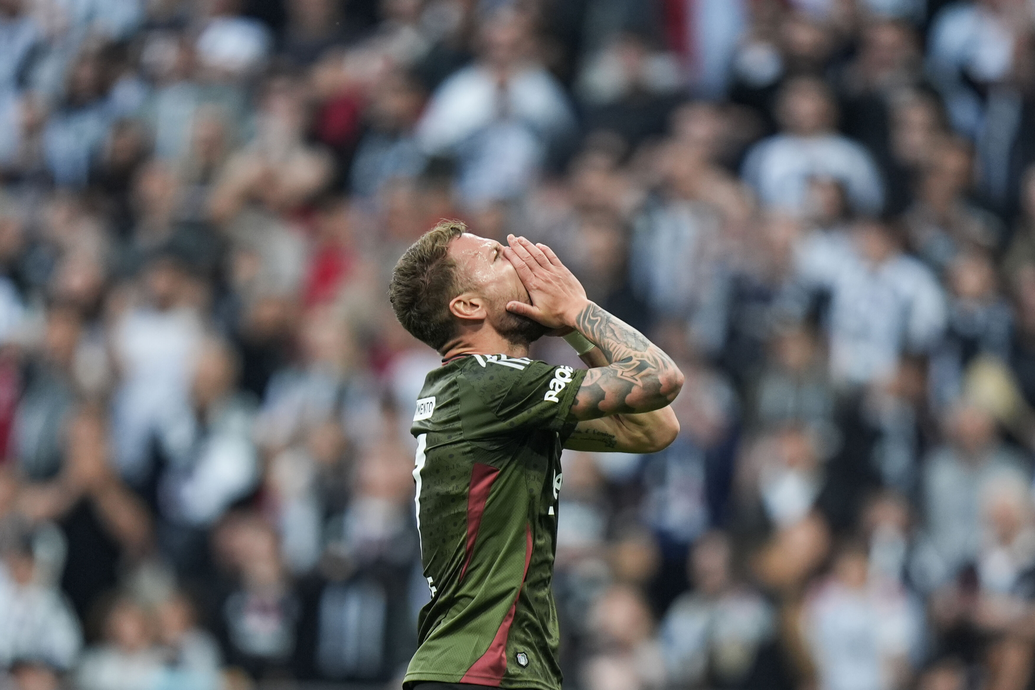 Ciro Immobile'den Adana Demirspor maçı sonrası ayrılık açıklaması! - 1. Resim