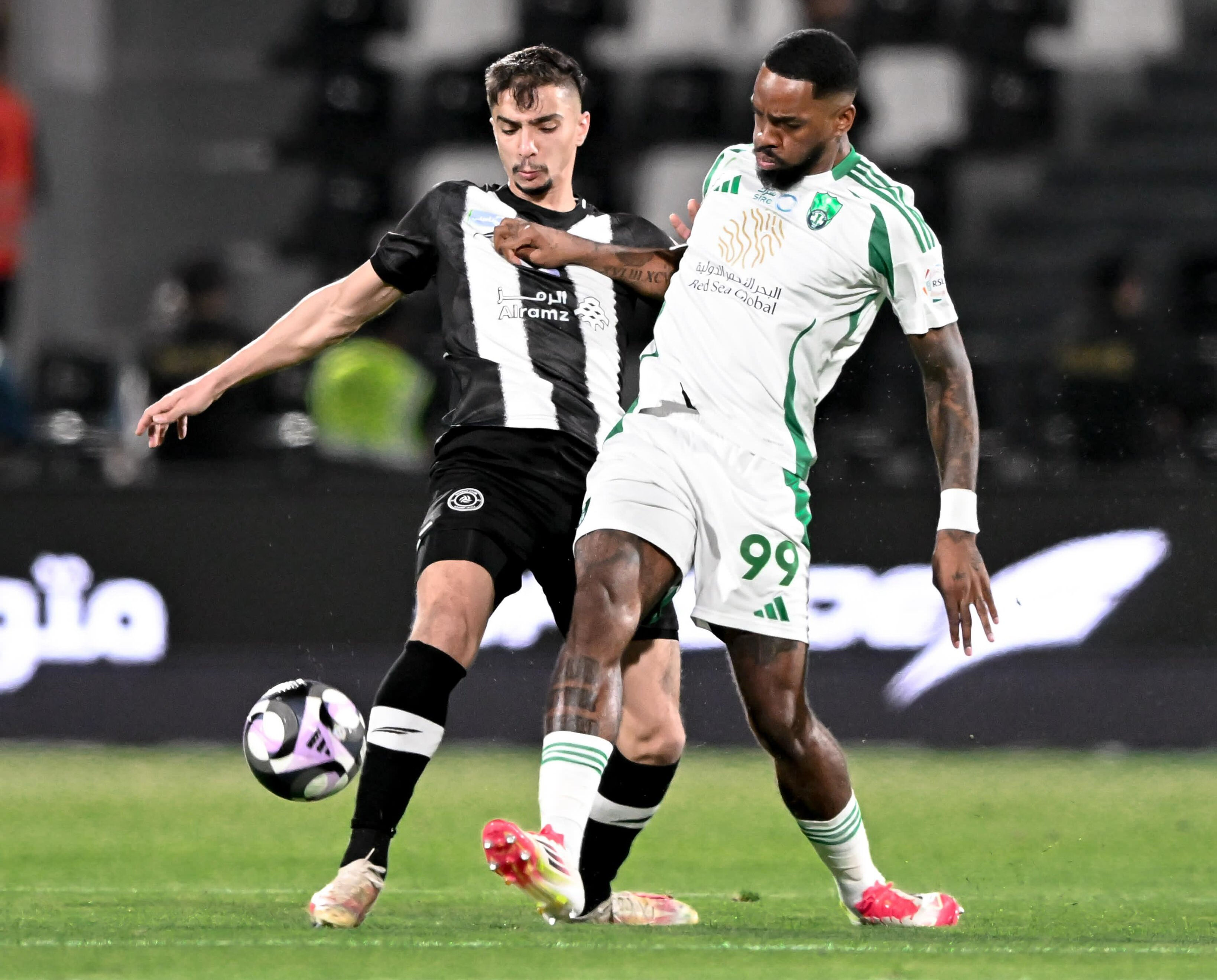 Fatih Terim'li Al Shabab'dan kritik galibiyet: 3-1 - 2. Resim