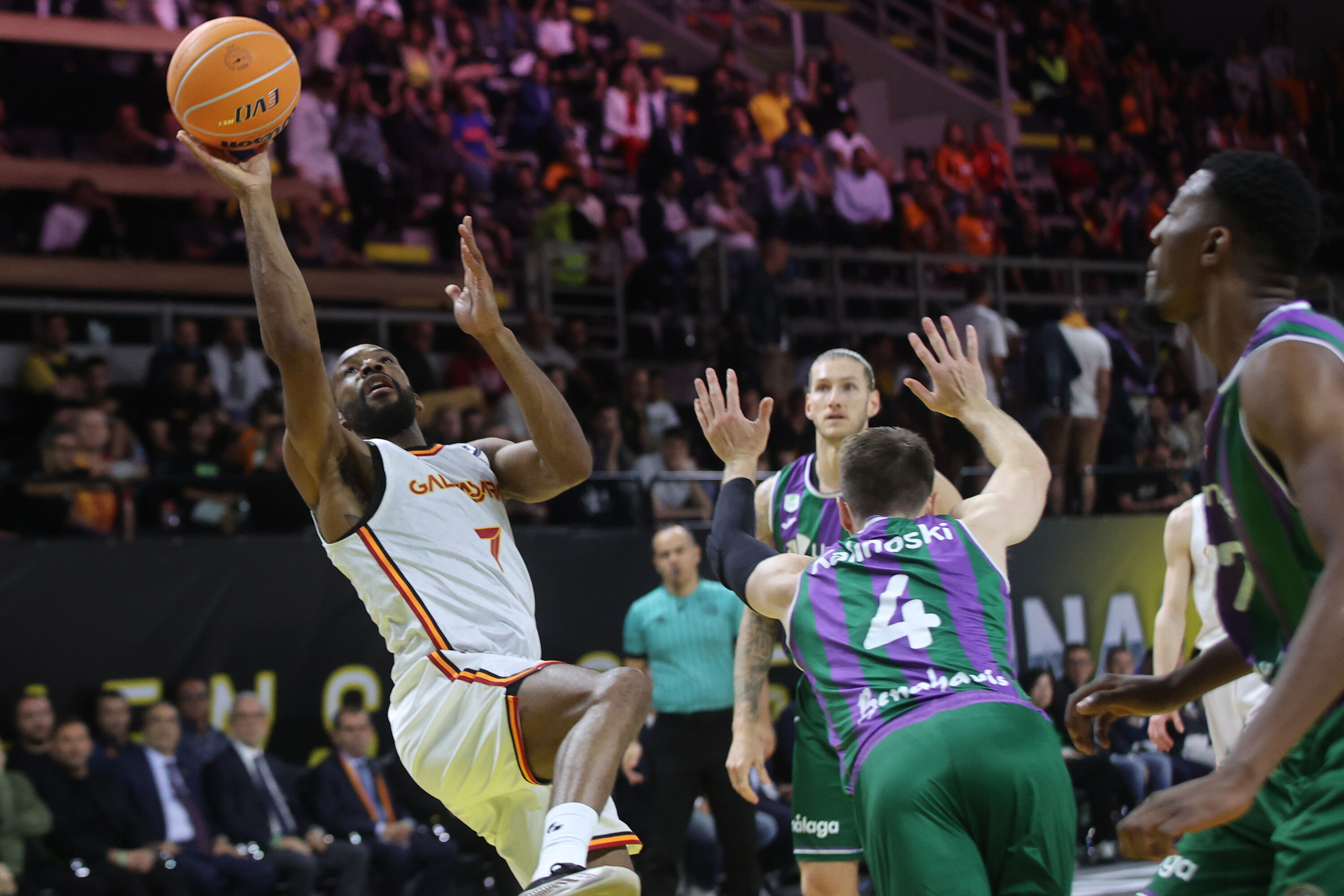 Galatasaray Erkek Basketbol Takımı, Şampiyonlar Ligi'nde 2'nci oldu! - 1. Resim