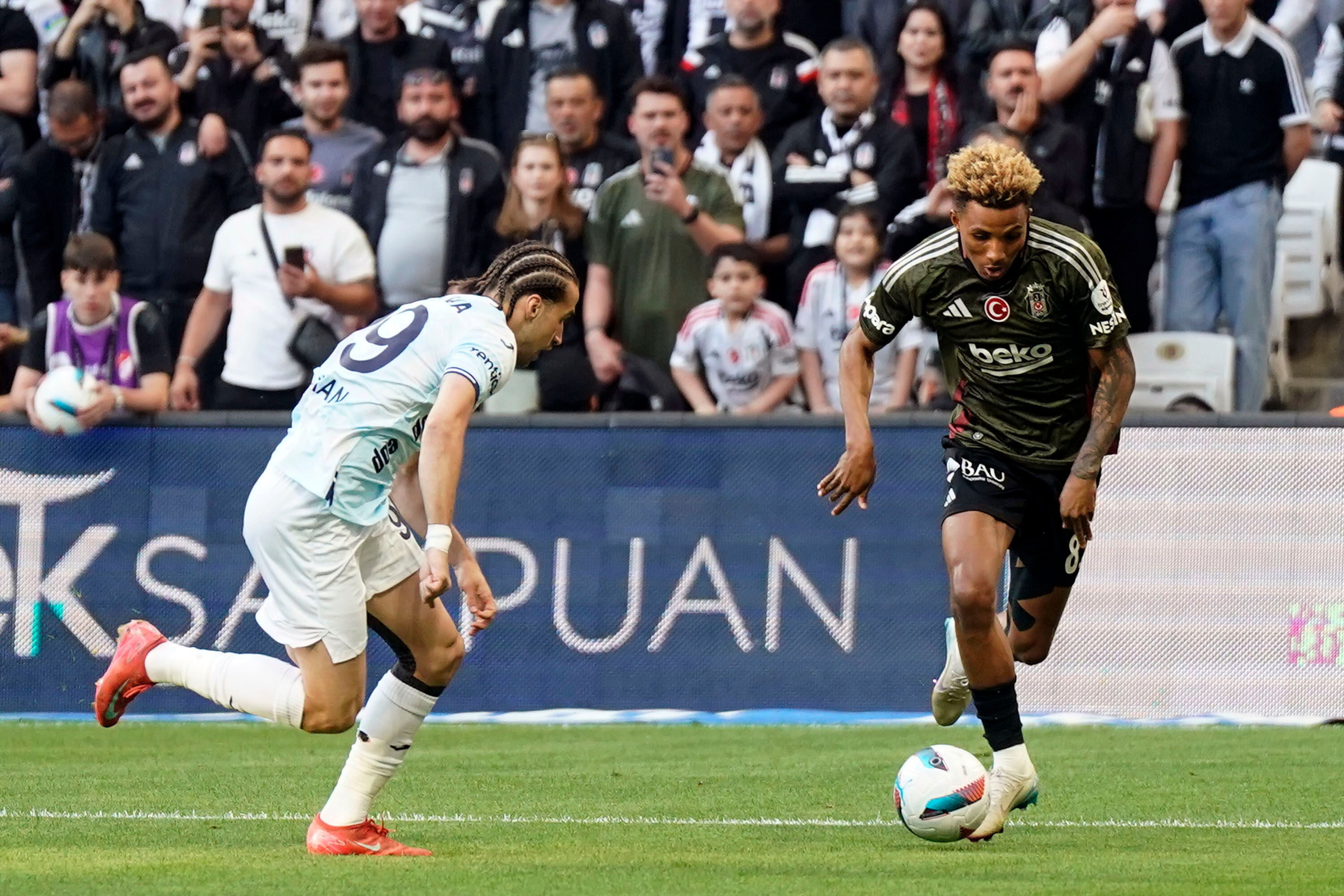 Kartal uçuşa geçti! Beşiktaş, Adana Demirspor'u 4 golle geçti CANLI ANLATIM | Beşiktaş - Adana Demirspor - 1. Resim