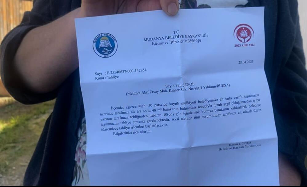 Belediyenin yıkım kararına tepki: Yangın bahane edilerek evlerimizden kovuluyoruz! - 2. Resim