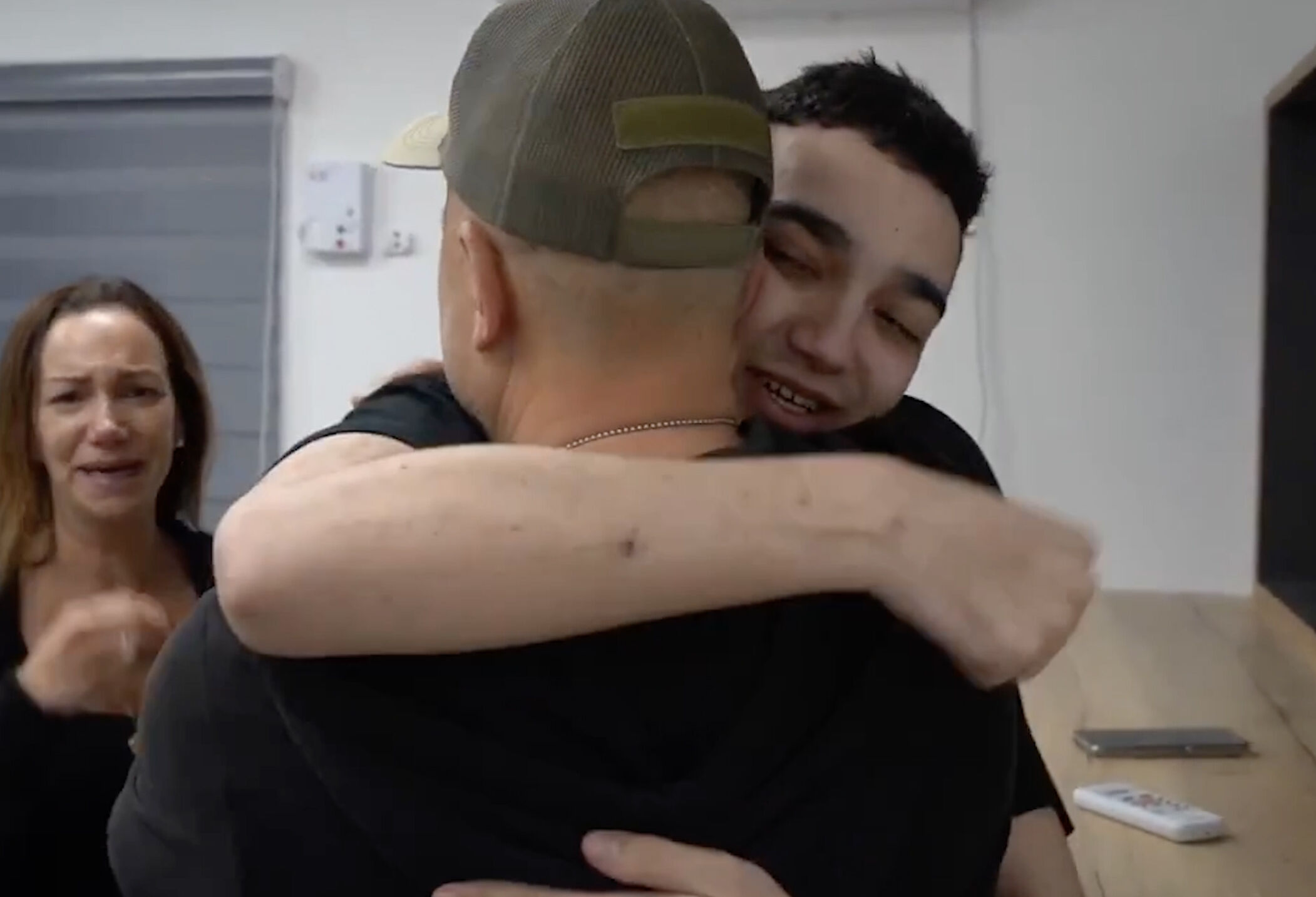 Hamas'tan Trump'a jest! ABD-İsrail vatandaşı esir asker serbest kaldı - 3. Resim