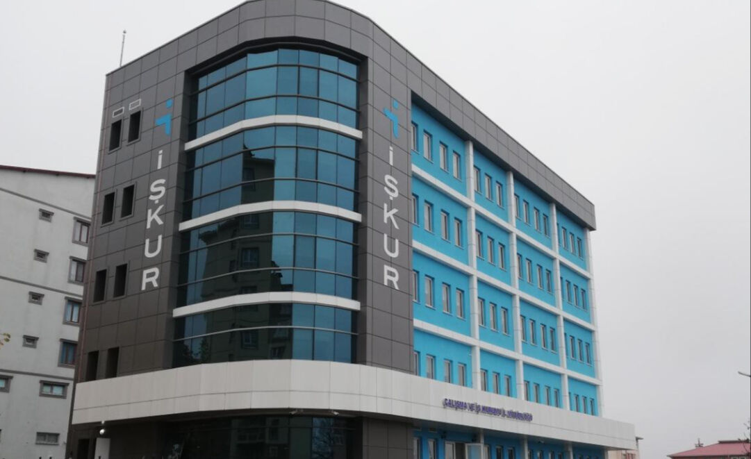 İŞKUR nihai liste ne zaman açıklanır? Gözler işçi alımı başvuru sonuçlarına çevrildi - 1. Resim