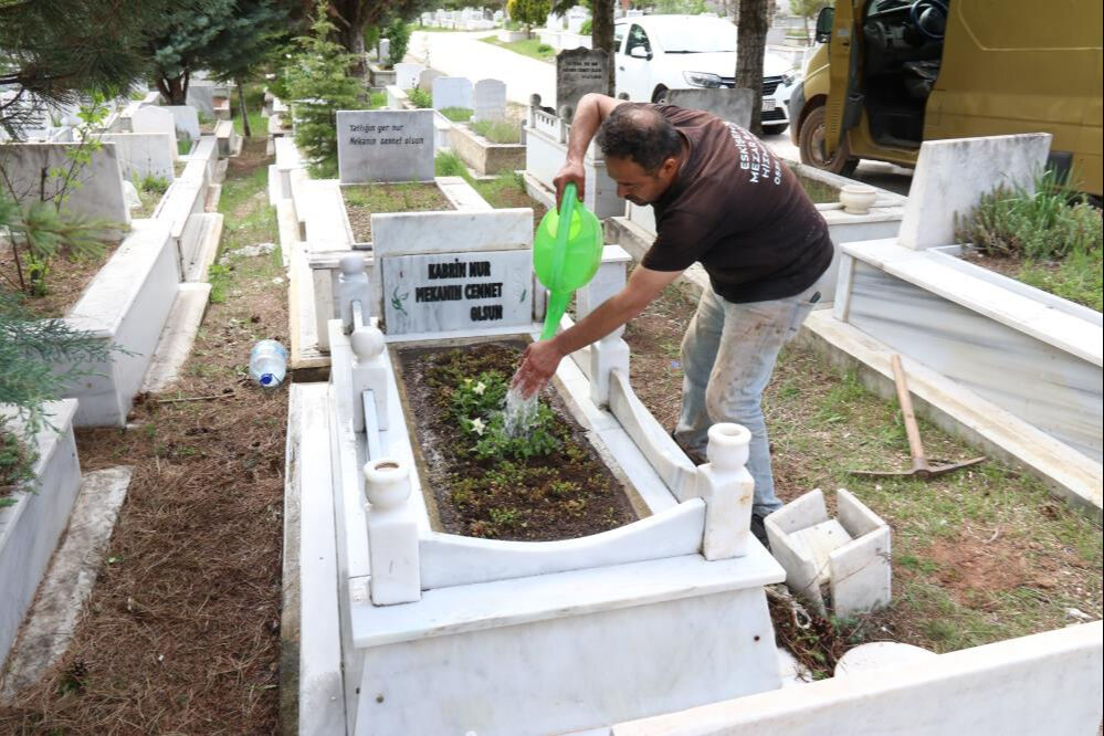 Milletvekili de bulunuyor ev hanımı da! 300 taneye gözü gibi bakıyor... Avrupa'dan da müşterileri var - 2. Resim