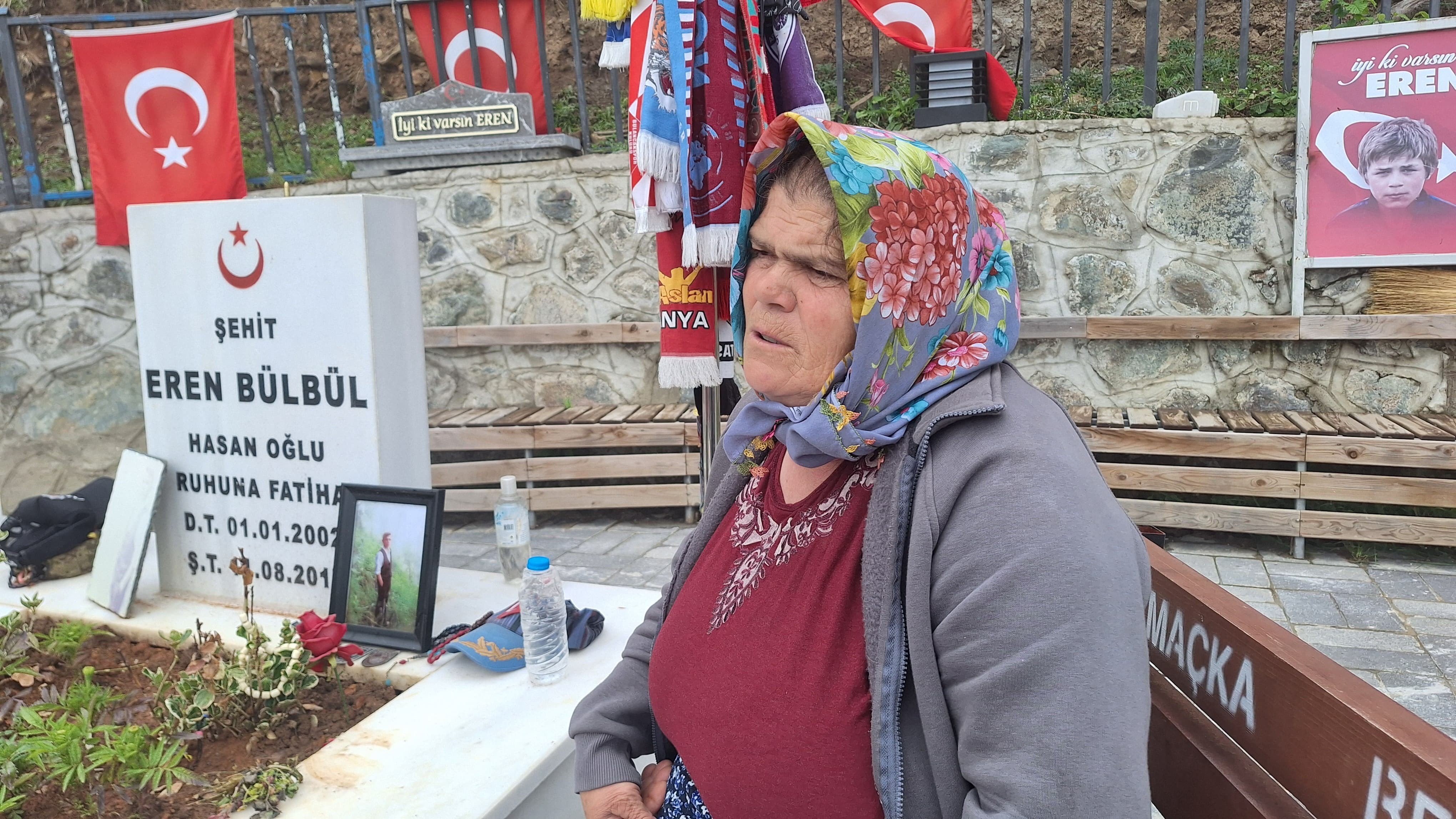 Şehit Eren Bülbül'ün annesinden yürek yakan sözler: Erenler şehit edilmeyecekse onay veririz - 3. Resim