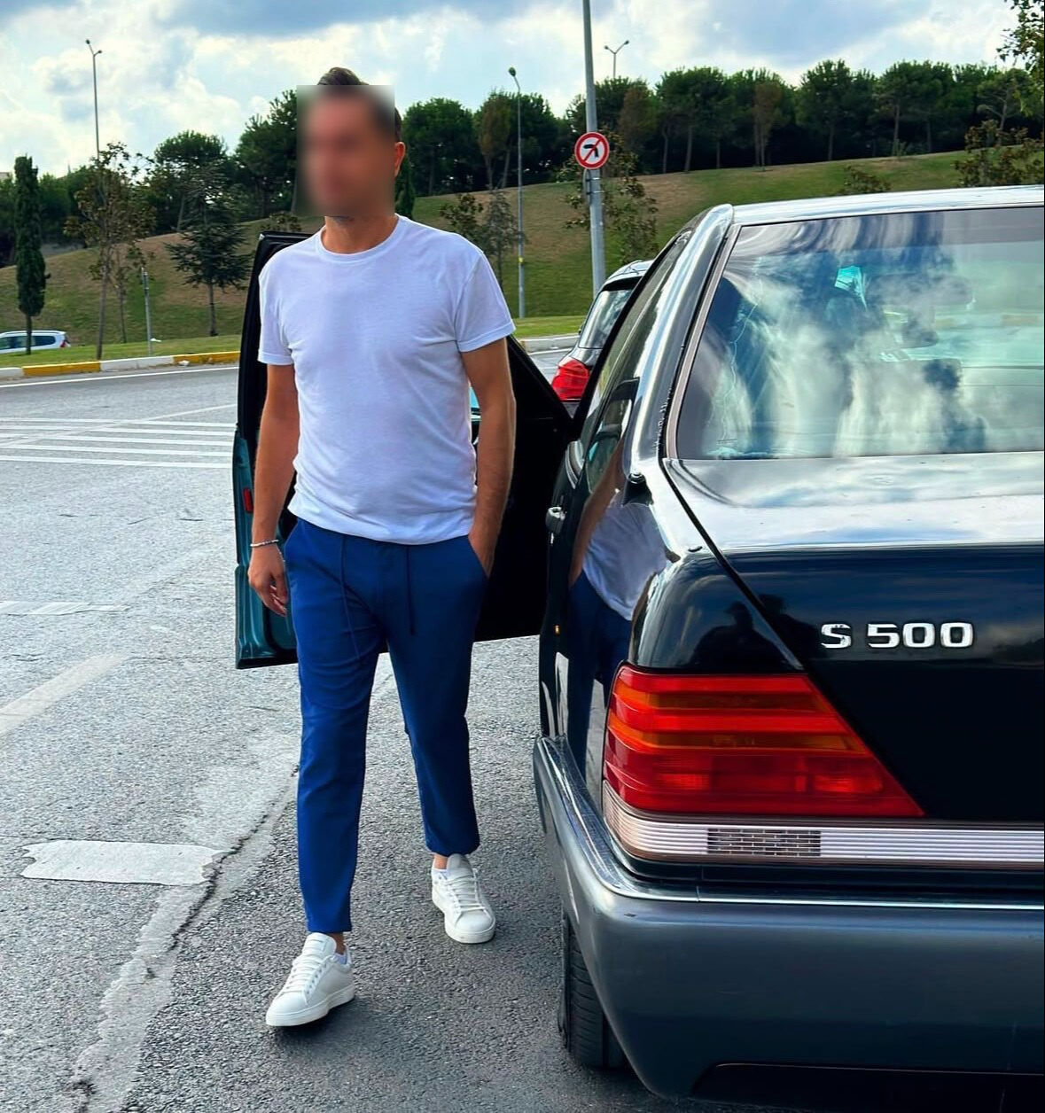 Sosyal medya fenomeninin kardeşi kaçırıldı! Önce fidye istediler, sonra cebine para koyup... - 1. Resim