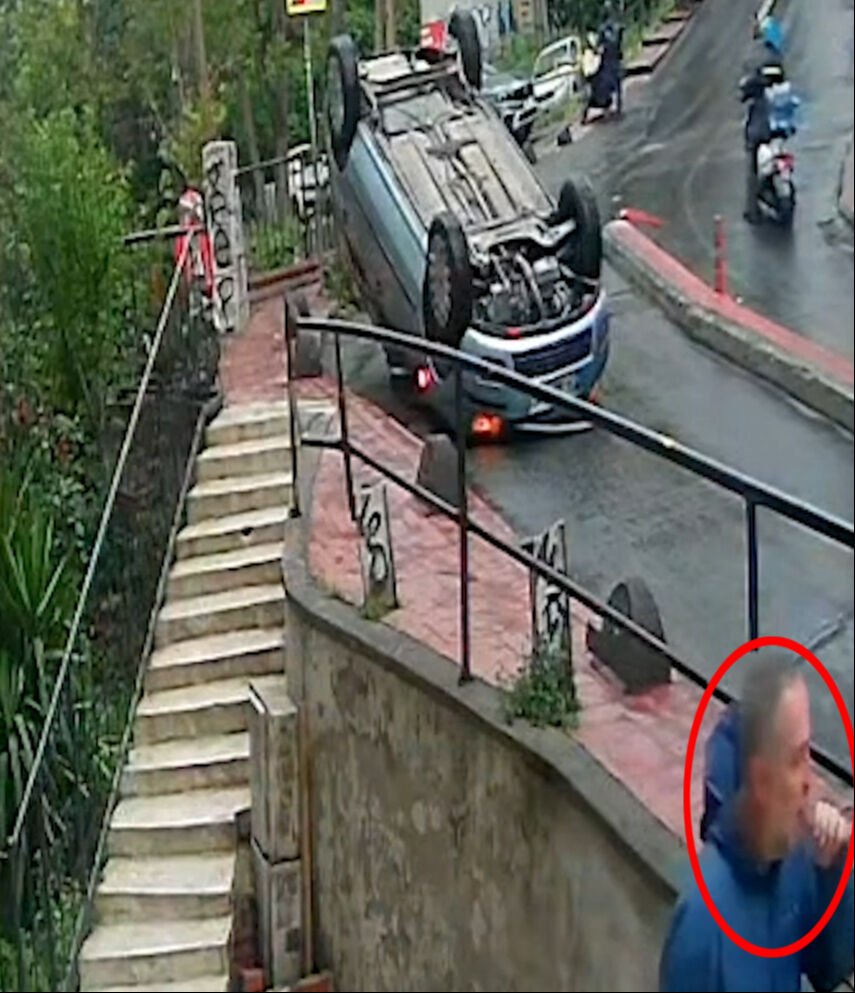 Takla atan araçtan son anda kaçtı! Yaptığı hareket dikkat çekti - 2. Resim