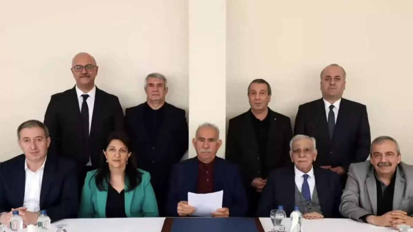 Terörsüz Türkiye süreci adım adım geldi: Her şey tokalaşmayla başladı - 6. Resim