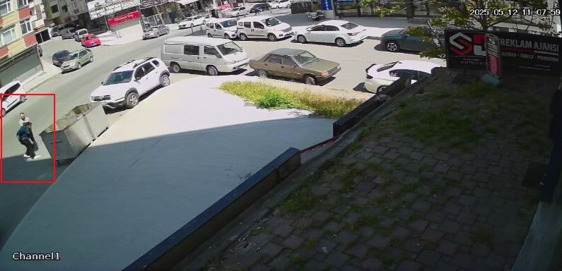 Aracını çalan hırsızı kıskıvrak yakaladı! ''Bıktık artık'' diyerek isyan etti - 2. Resim