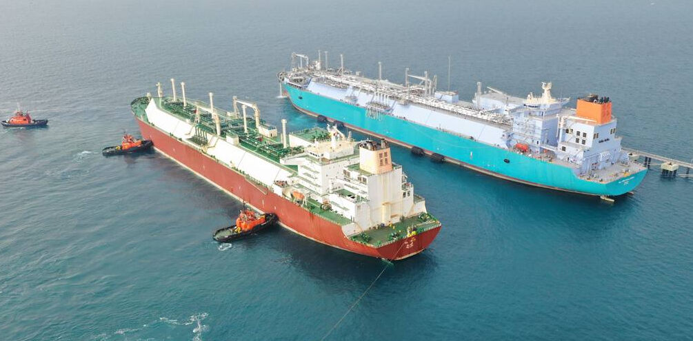 Bakan Bayraktar duyurdu! BOTAŞ'a ait FSRU ilk kez yurt dışında görev yapacak - 1. Resim