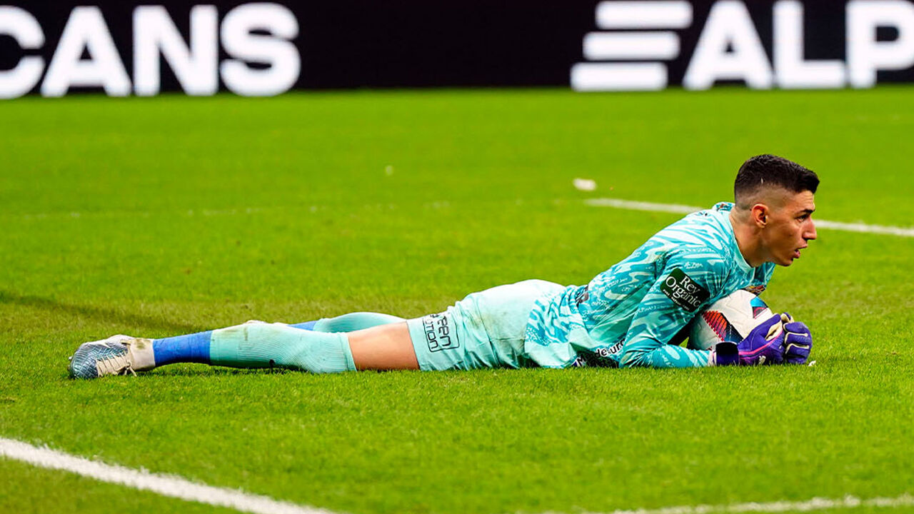 Berke Özer'den 2 yıllık imza! Galatasaray'a gitti gidecek derken... - 1. Resim