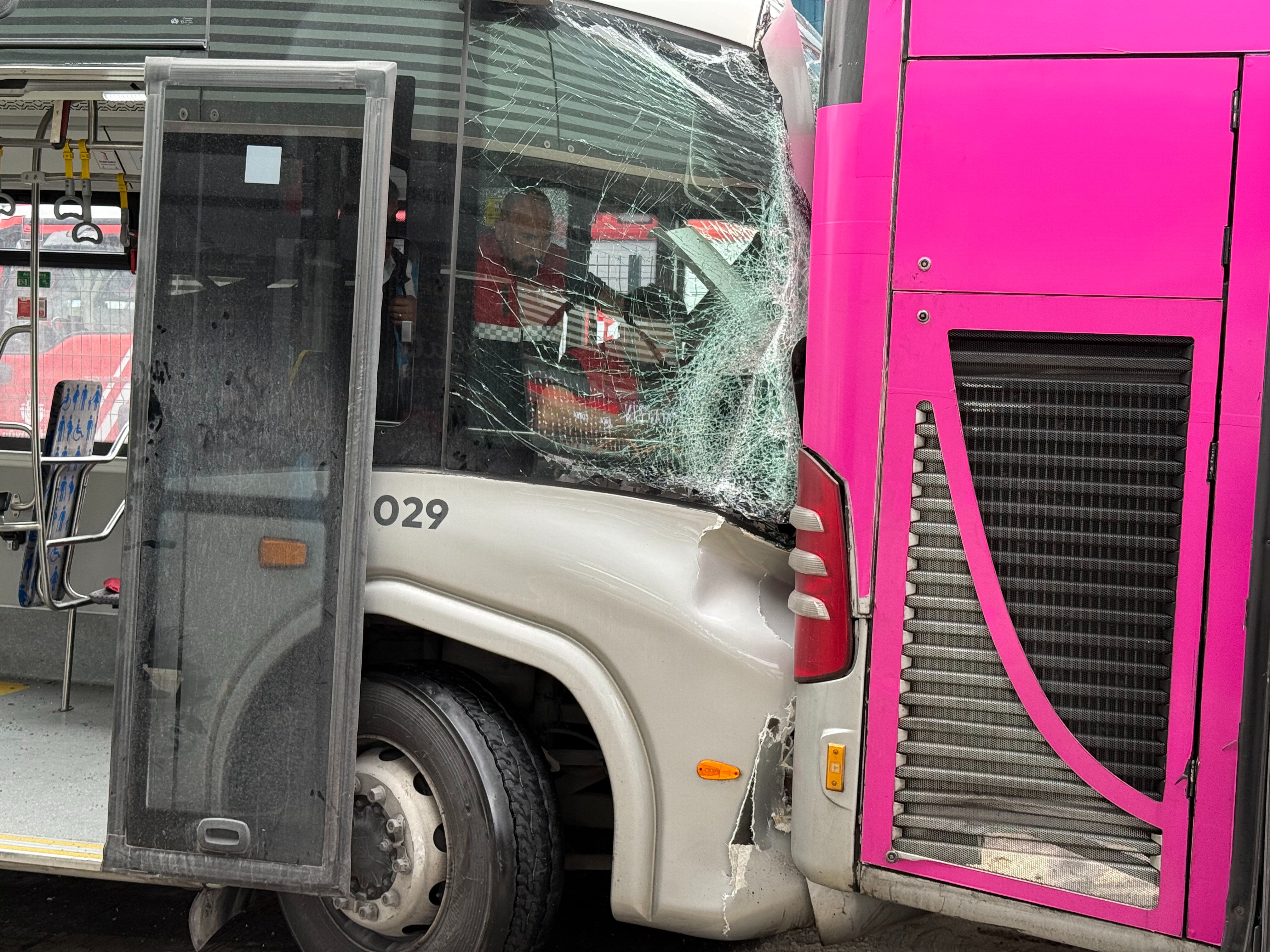 Beylikdüzü'ndeki metrobüs faciasının şoförünün ifadesi çıktı! Felaket göz göre göre mi geldi? - 7. Resim