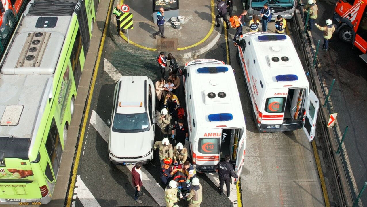 Beylikdüzü'ndeki metrobüs faciasının şoförünün ifadesi çıktı! Felaket göz göre göre mi geldi? - 5. Resim