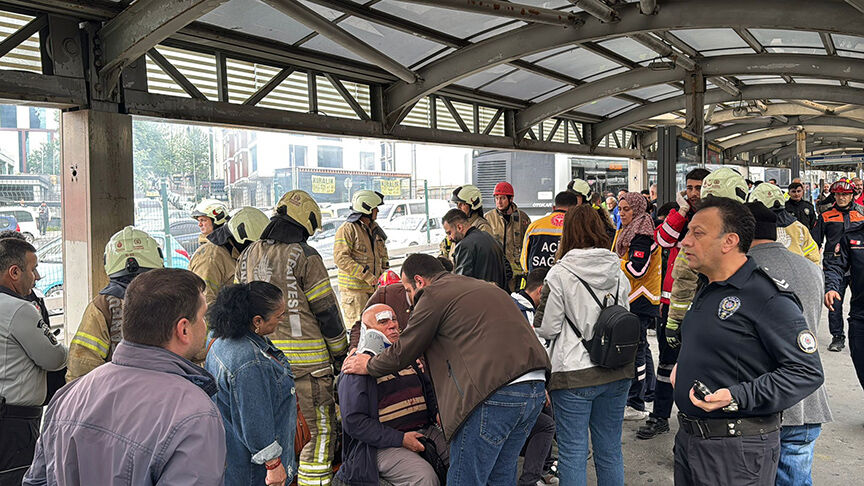 Beylikdüzü'ndeki metrobüs kazası sonrası tutuklanan sürücünün ifadesi ortaya çıktı! - 2. Resim