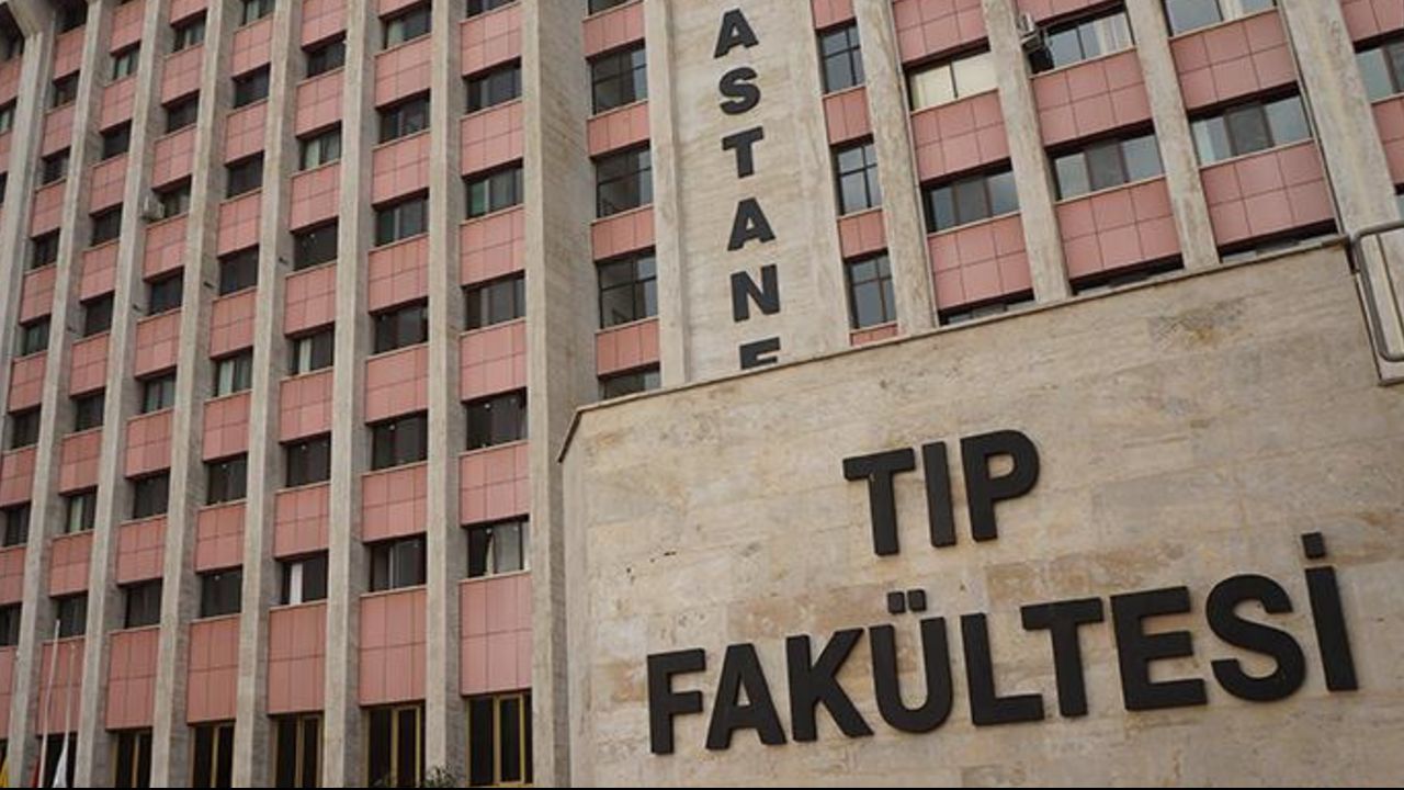 Fenerbahçe Üniversitesi Tıp Fakültesi var mı? Tıp fakültesine yatay geçiş olur mu? Fenerbahçe Üniversitesi Tıp Fakültesi var mı? Tıp fakültesine yatay geçiş olur mu?