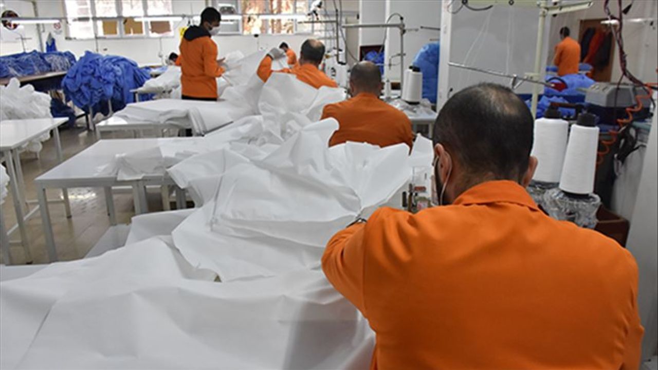 İş kuracak eski hükümlüler için hibe desteği sağlanacak! Bakan Tunç detayları açıkladı İş kuracak eski hükümlüler için hibe desteği sağlanacak! Bakan Tunç detayları açıkladı