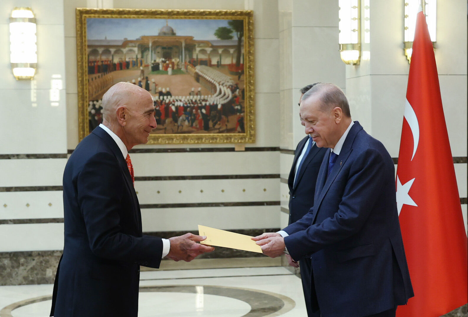 3 büyükelçiden güven mektubu... Erdoğan, ABD Büyükelçisi Barrack ile görüştü! - 1. Resim