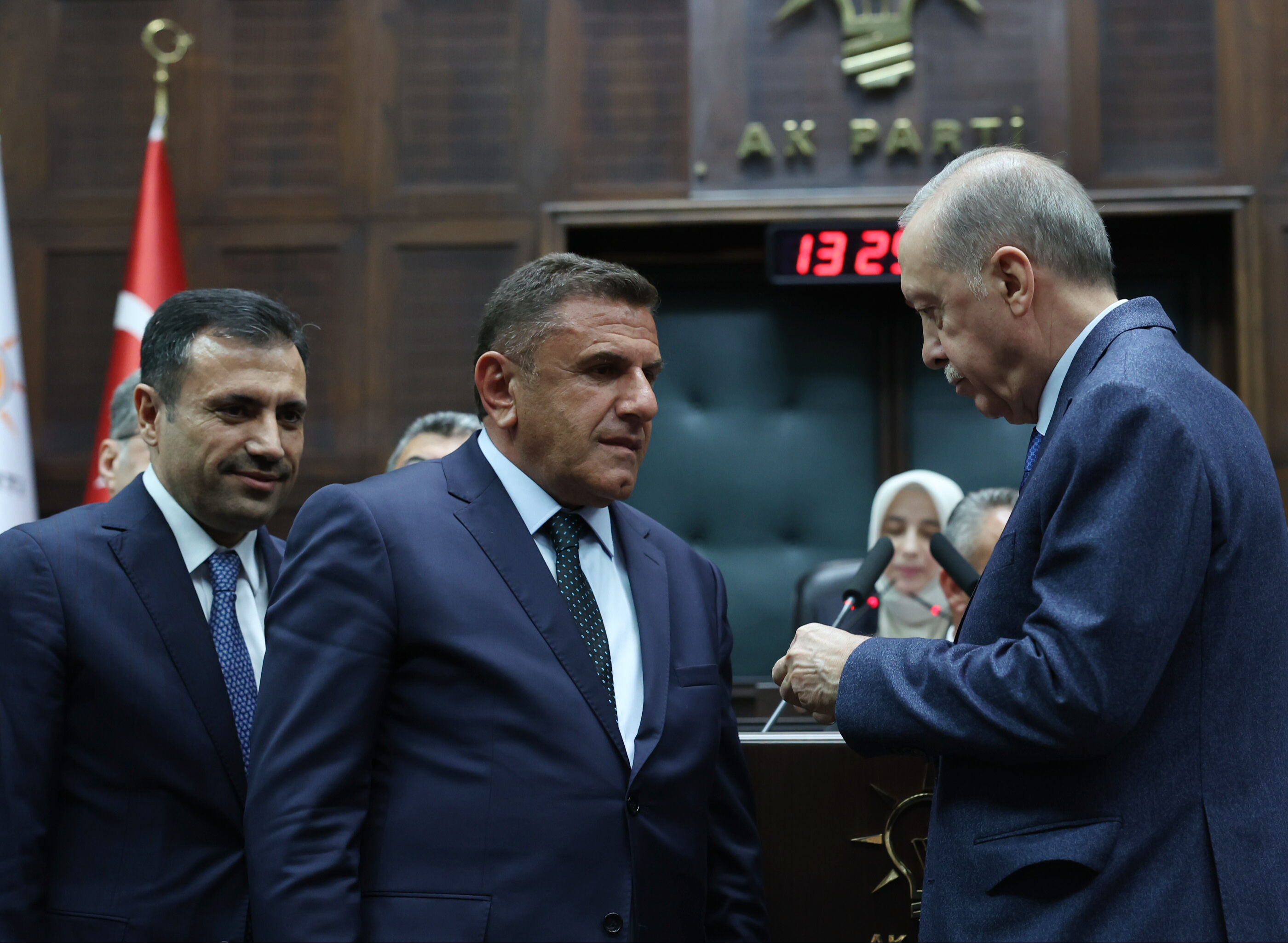 AK Parti'ye geçen belediye başkanları kim, hangi partiden? - 2. Resim