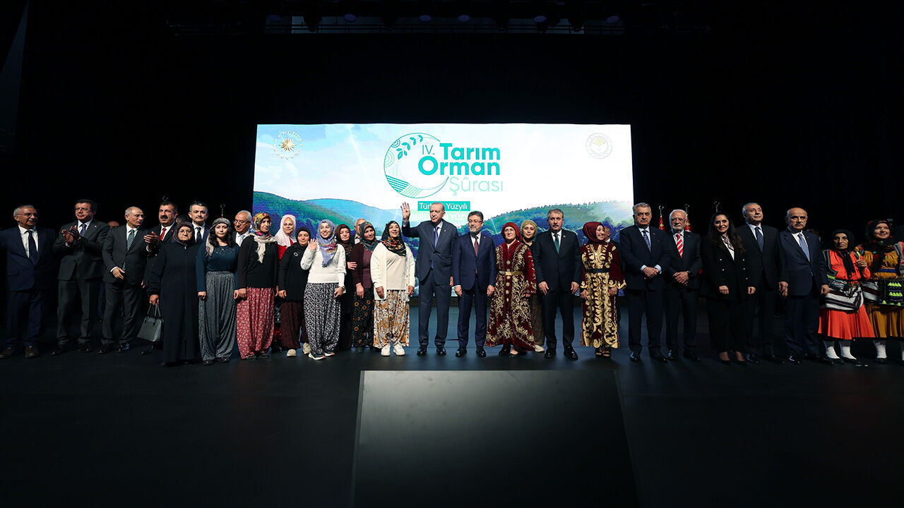 Cumhurbaşkanı Erdoğan duyurdu: Gıdalarda pestisit kalıntılarının önlenmesi için çalışma yürütülecek - 1. Resim