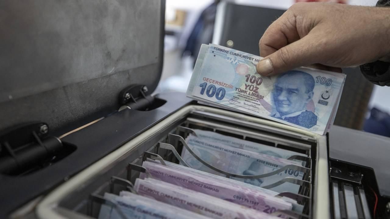 Emekli olacaklar dikkat! Kıdem tazminatı ne kadar zamlanacak? Bu tarihten önce emekli olursanız 7 bin lira kaybedeceksiniz Emekli olacaklar dikkat! Kıdem tazminatı ne kadar zamlanacak? Bu tarihten önce emekli olursanız 7 bin lira kaybedeceksiniz