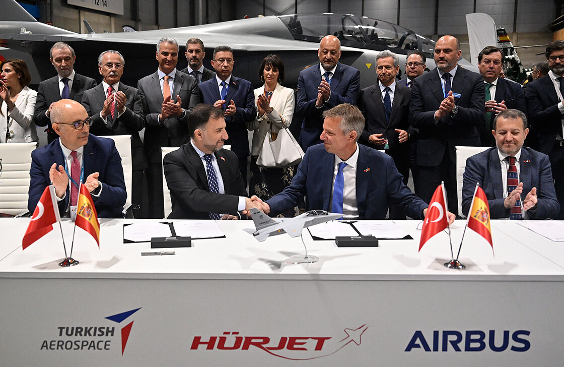 HÜRJET'e NATO kapıları açıldı: İspanya'da imzalar atıldı! - 1. Resim