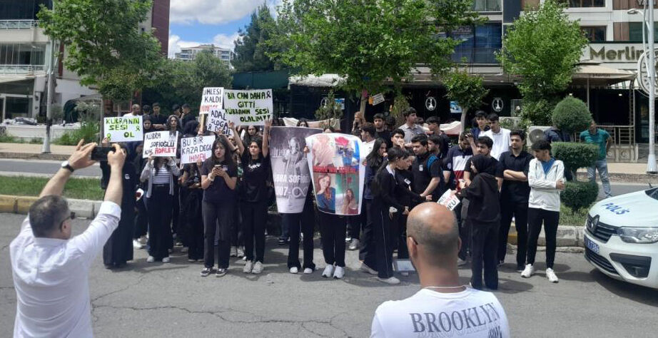 Lise öğrencisi Kübra Sofioğlu'nu hayattan koparan korkunç kaza kamerada! - 2. Resim