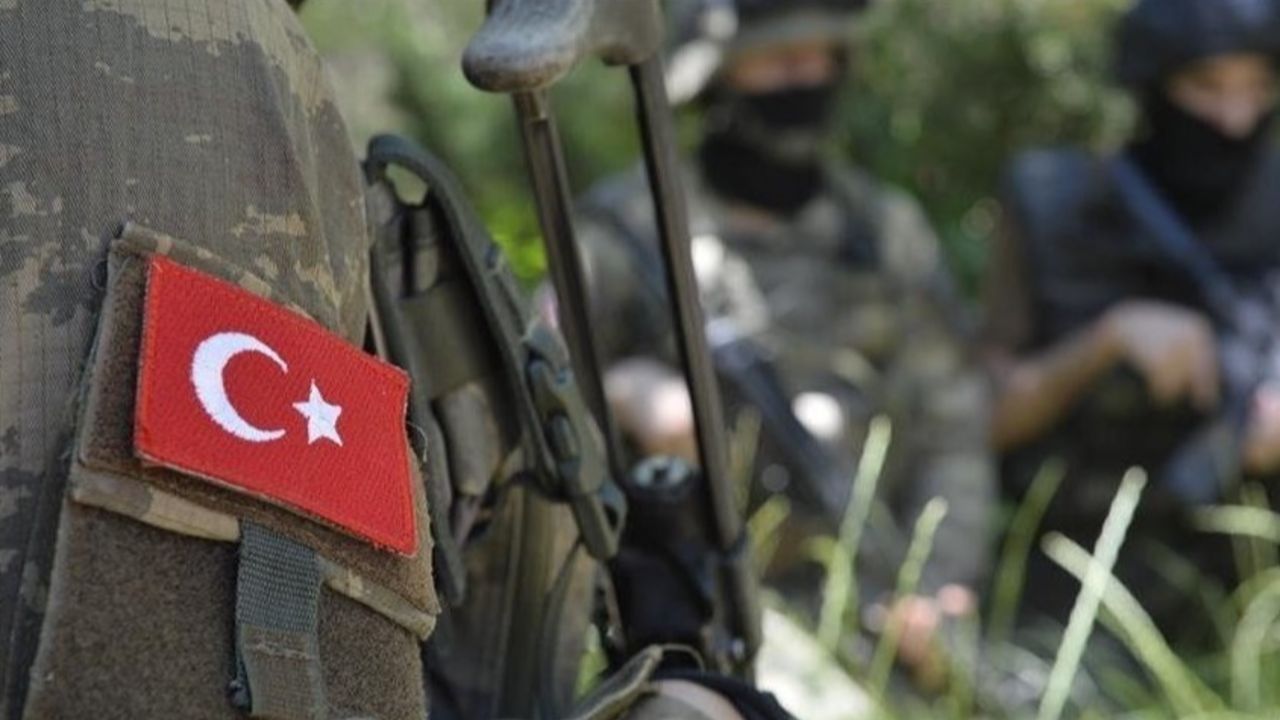 Pençe Kilit bölgesinden acı haber! Uzman çavuşumuz şehit oldu Pençe Kilit bölgesinden acı haber! Uzman çavuşumuz şehit oldu