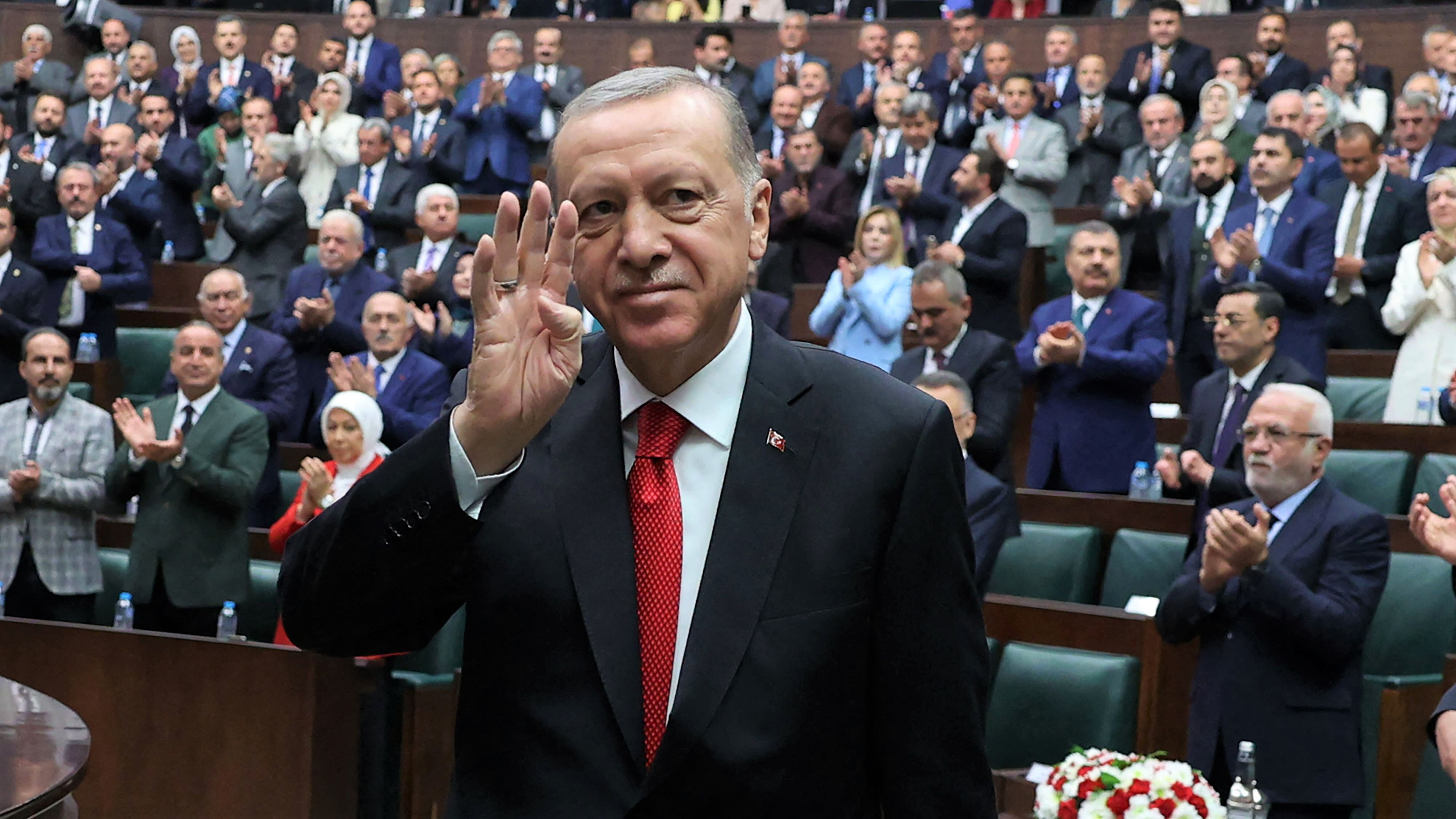Rozetini Erdoğan takacak! Gelecek Partili isim AK Parti'ye geçiyor - 2. Resim